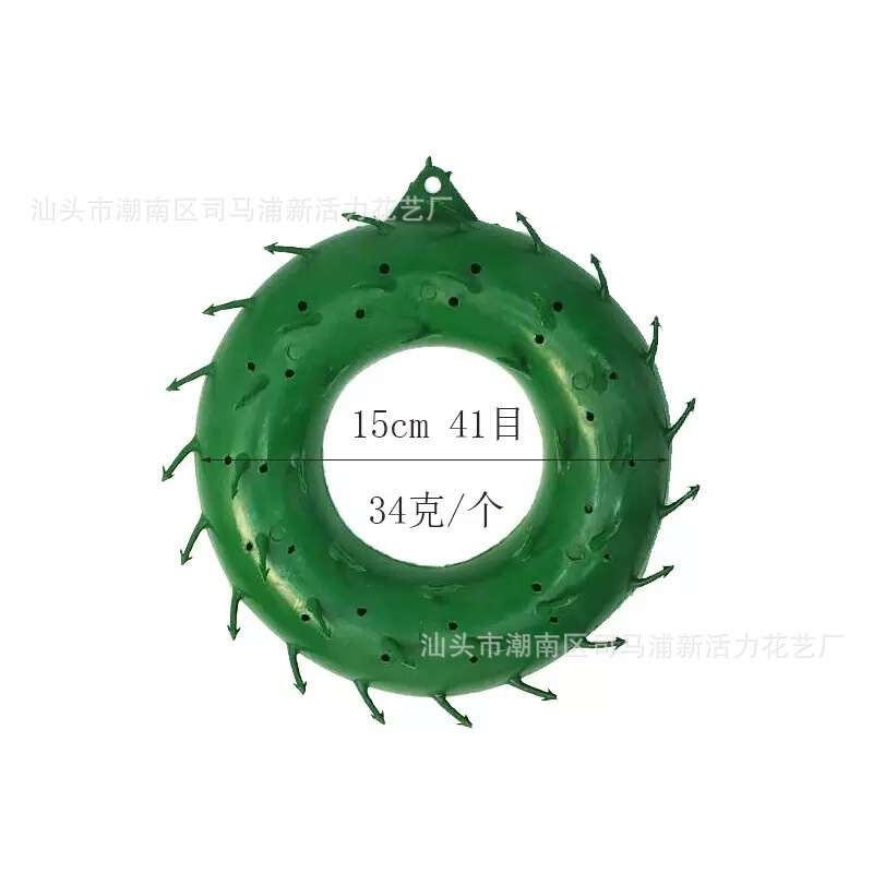 厂家批发跨境仿真红果圣诞装饰花环尤加利花环圈门挂橱窗布置装饰|undefined