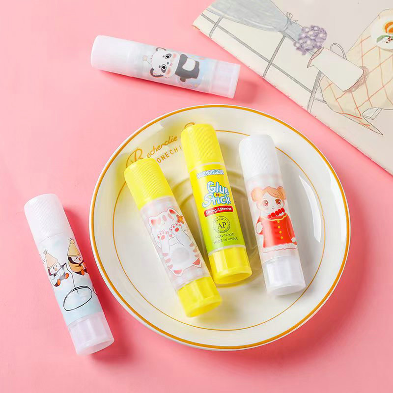 Varilla de pegamento sólido coreano suministros para estudiantes de oficina pegamento sólido blanco 9g pegamento sólido de alta viscosidad barra de pegamento hecha a mano de bricolaje