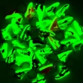More than 100 Miscellaneous luminous mixed (single key chain)