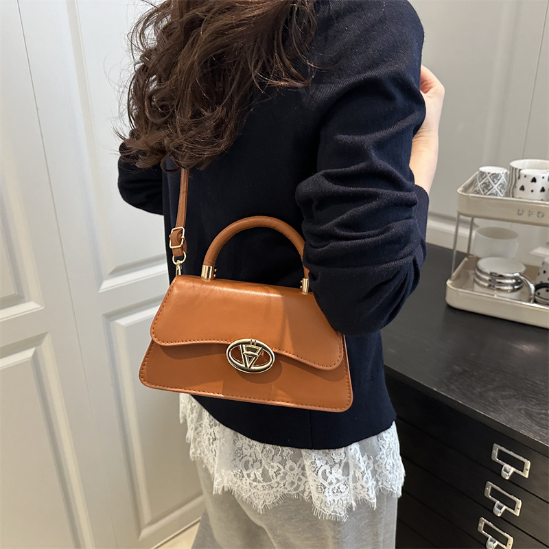 Bolso de hombro femenino 2025 elegante color sólido estilo minimalista