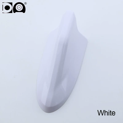 Manufacturer's Cross-Border Hot-Selling Universal: vehicle antenna - white