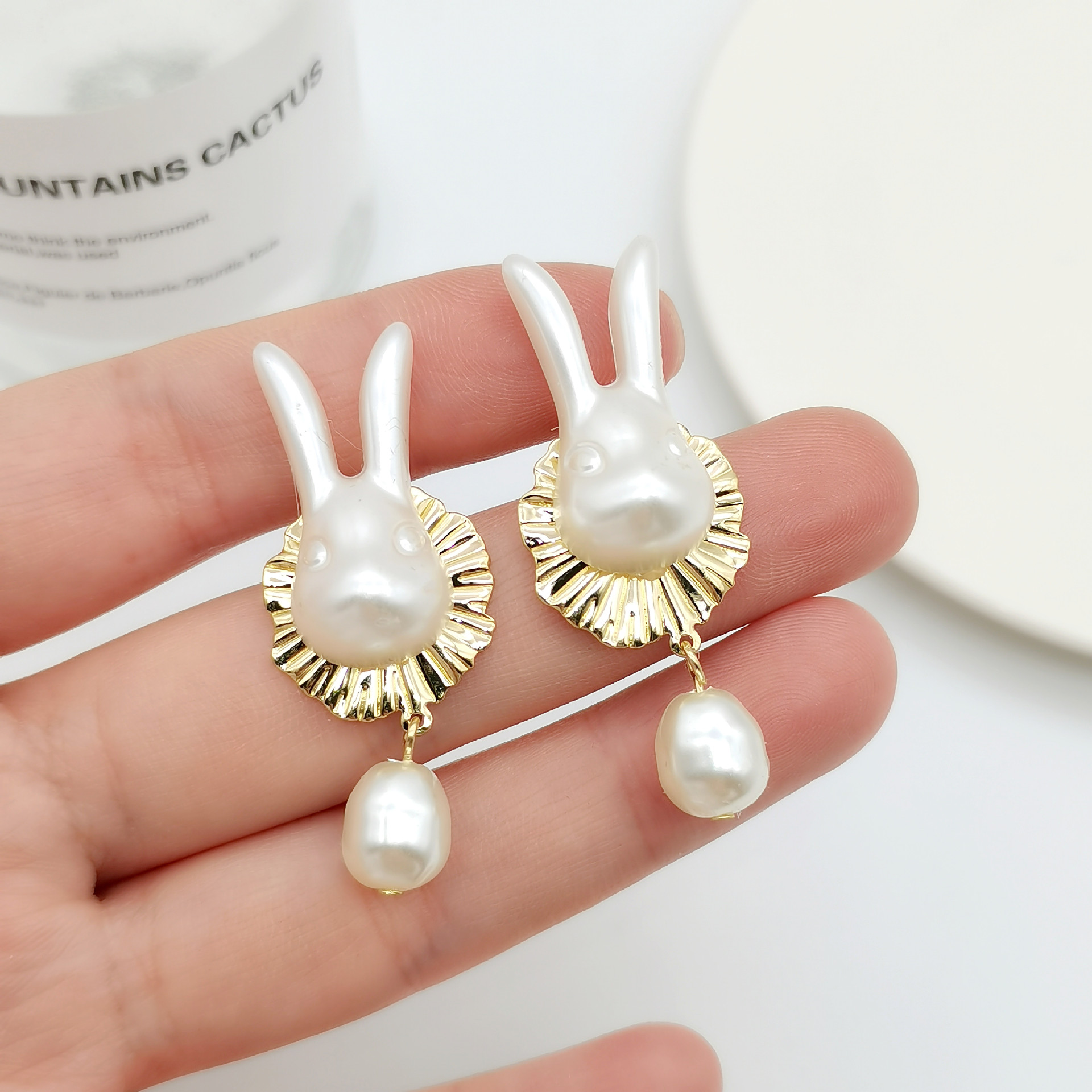 Style Simple Forme De Cœur Fleur Résine Incruster Perles Artificielles Strass Boucles D'oreilles 1 Paire display picture 7