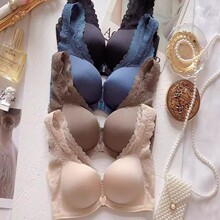 ǰ��������˿����Ů������С�ؾ�£�Դ��ո����޺������޸�Ȧ����