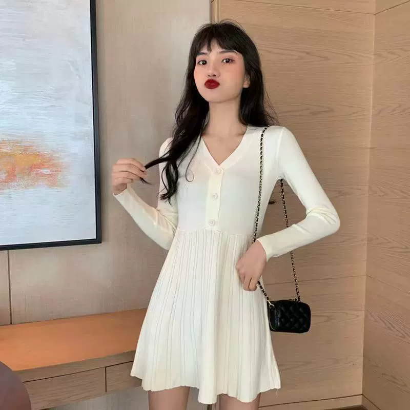 配大衣毛衣裙子女秋冬小个子中长款修身气质打底内搭针织连衣裙潮