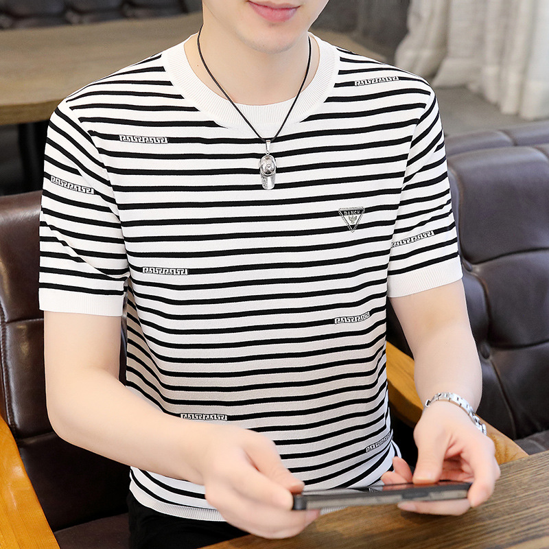 818 화이트