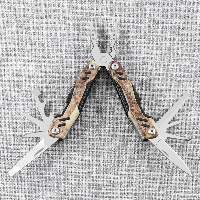 户外迷彩不锈钢多功能Jeep刀钳迷你组合刀钳多功能工具钳特殊钳头