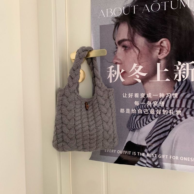 时尚韩式简约小众2025新款复古秋冬季麻花手工针织毛线编织手提包|undefined