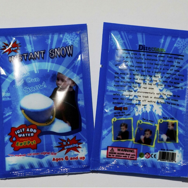 Cross-Border Amazon Supply 8g Bag - Ordinary Artificial Snow Christmas Snow Fake Snow/Christmas/Magic