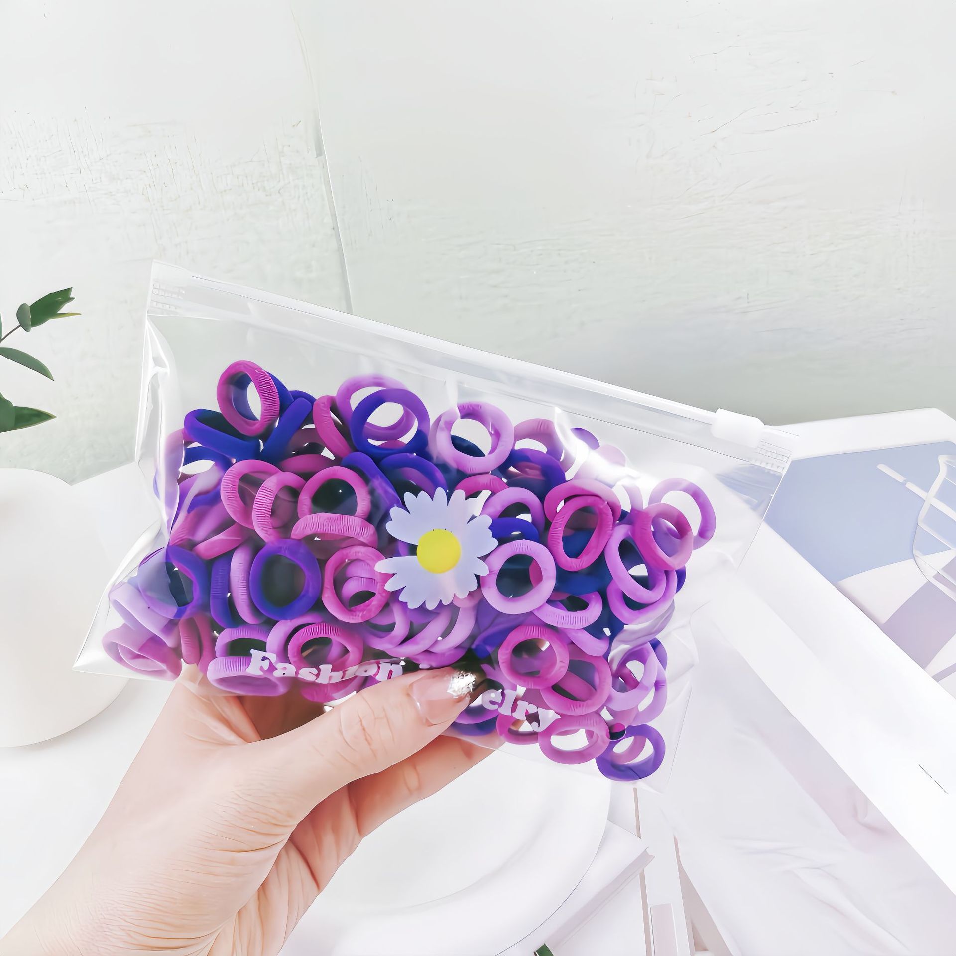 Purple chrysanthemum bag