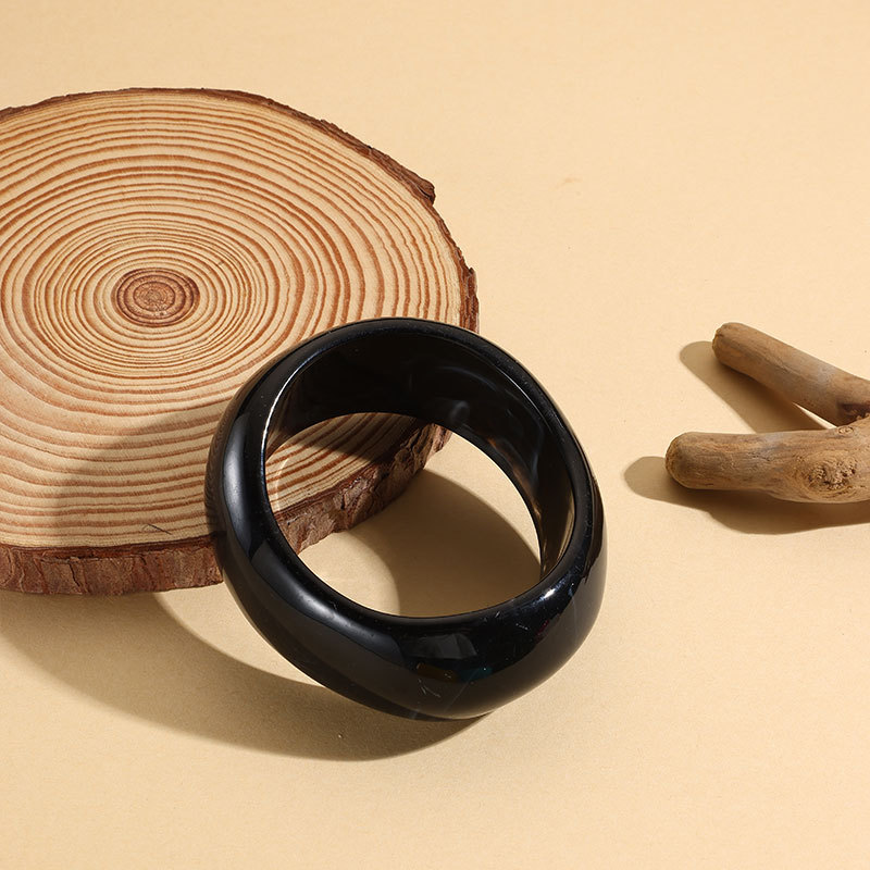 Casual Elegant Lady Solid Color Resin Bangles Wholesale display picture 6