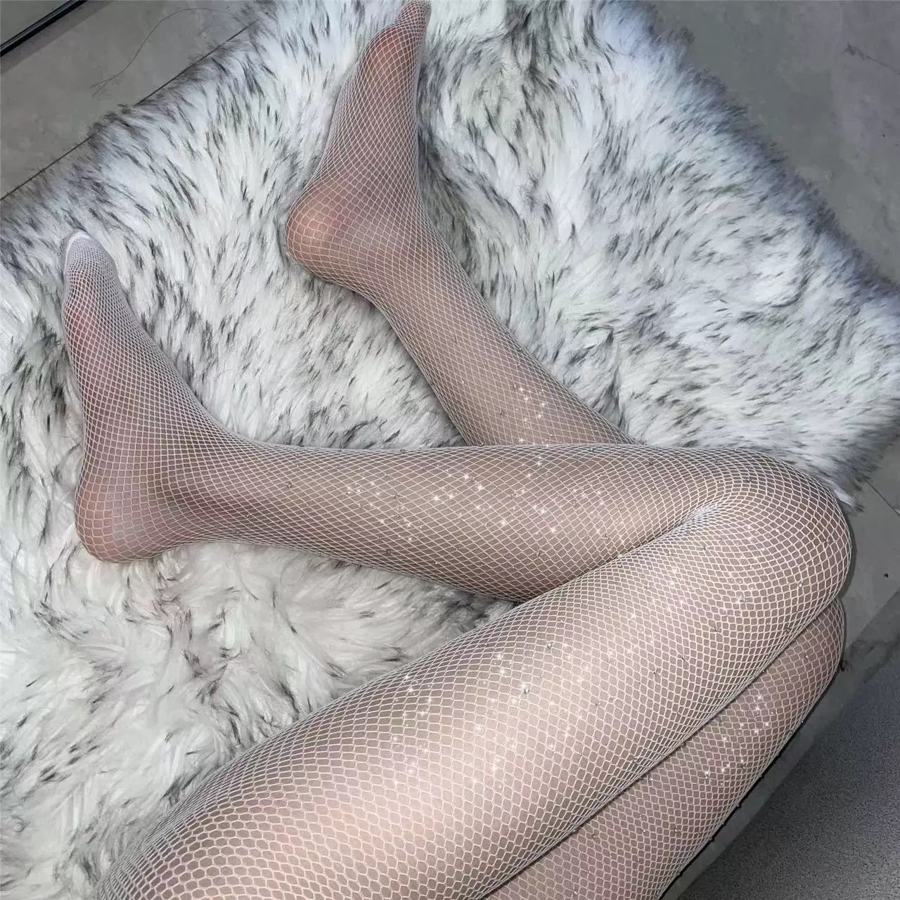 Sexy fishing net, tights, internet celebrity