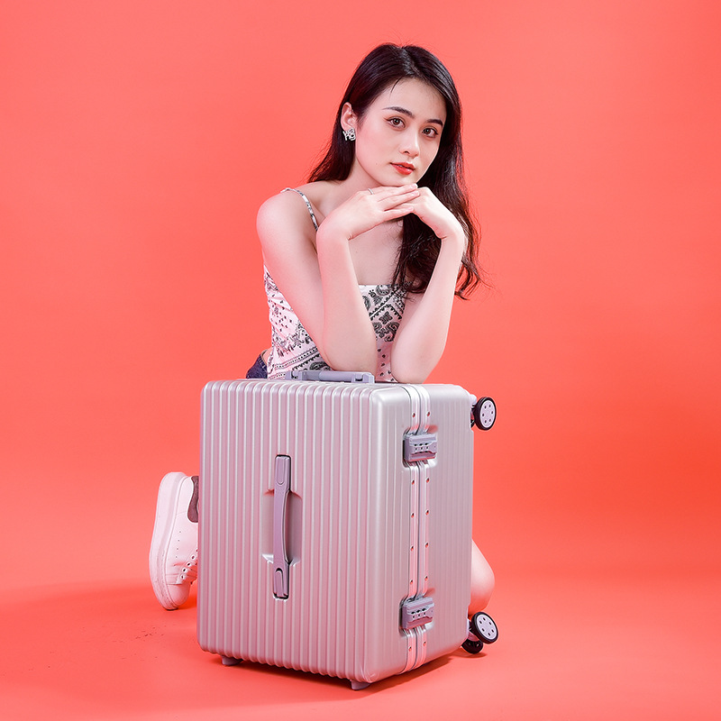 Maleta con Ruedas Universales en Forma de Taburete, Elegante Diseño de 18 Pulgadas, con Marco de Aluminio, Candado de Combinación, Ideal para Estudiantes, Unisex, para Viajes.