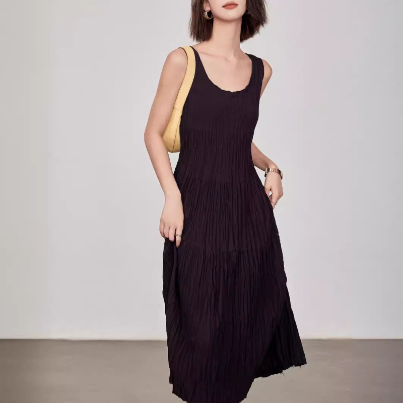 in stock very slim pole-level pleated 2024 new round neck sleeveless dress slim commuter black dress in stock very slim pole-level pleated 2024 new round neck sleeveless dress slim commuter black dress