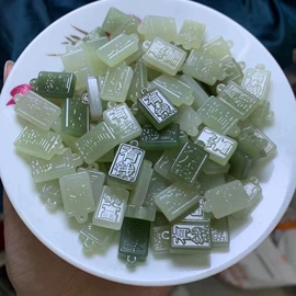 琥珀其他饰品;饰品配件;和田玉饰品