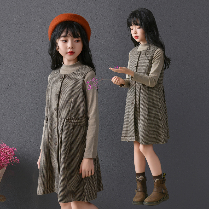 Vestido de chaleco retro nuevo estilo falda de chaleco de lana a cuadros temperamento de otoño e invierno estilo occidental falda de princesa para niños