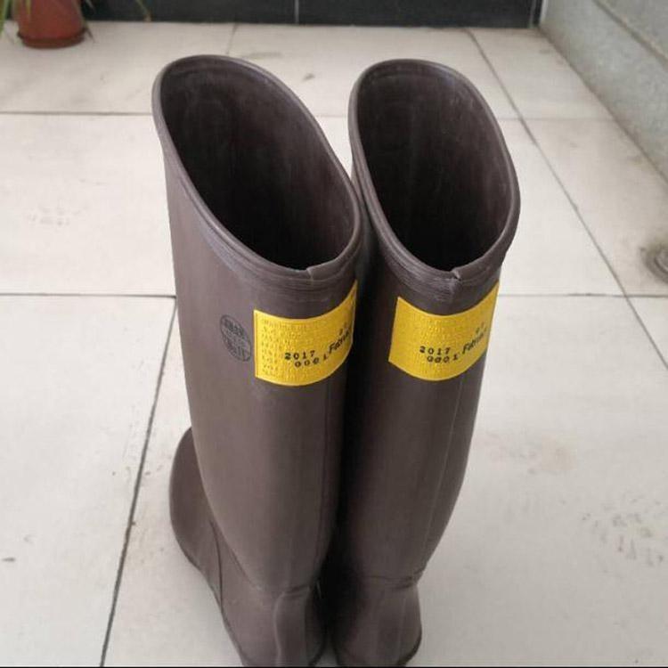 弈远出售日本YS高压20KV绝缘靴YS113-01-11咖啡色磨损部位设计辅