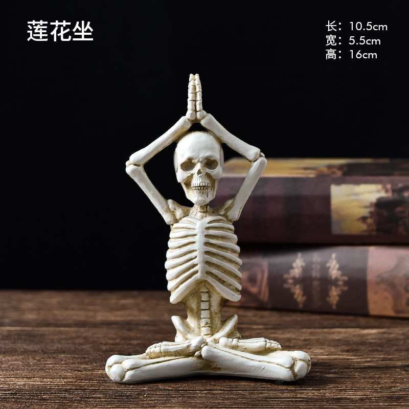 Halloween Resina Yoga Esqueleto Meditación Escritorios en blanco y negro Sala de estar Adornos de resina Grasa Decoración Artesanía