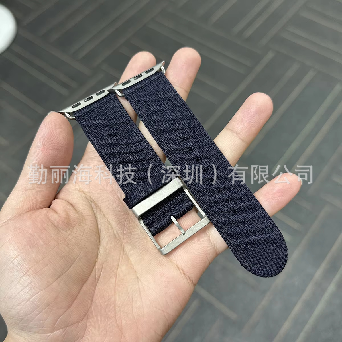 Midnight blue (no logo)