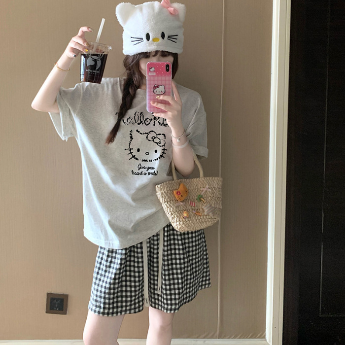 Dibujos animados Hellokitty pijamas estampados mujer 2025 nuevo verano algodón de manga corta pantalones cortos traje de servicio a domicilio