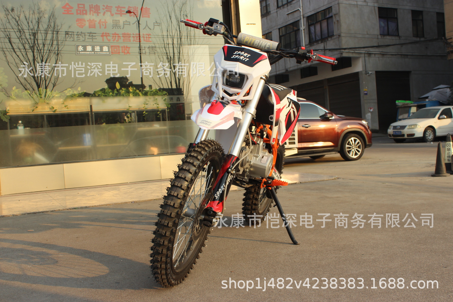 Factory Direct Sales of Off-Road Motorcycles, Fuel-Powered Mid-High-End Racing All-Terrain Mountain Bikes, Adult Venue Bikes, Small Jump Dirt Bikes