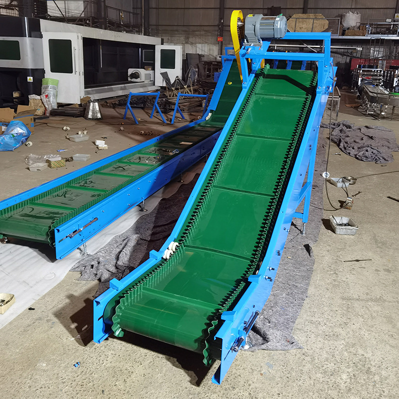 Climbing Conveyor Conveyor Belt Biomass Combustion Granular Wood Chips Loading Lifting Skirt Belt Conveyor