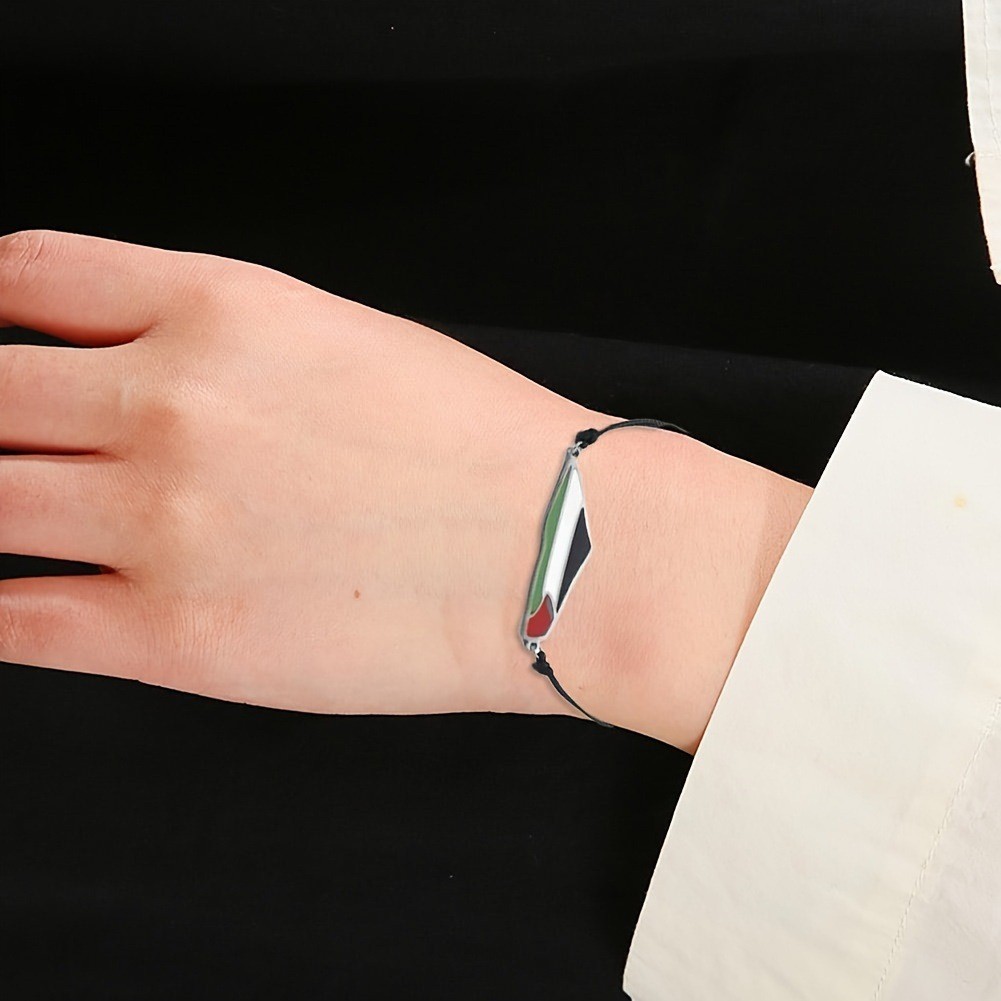 's Bestverkochte grensoverschrijdende armband van met hars gecoat roestvrij staal met een vlag- en kaartontwerp, zwarte open armband,_voghion.com