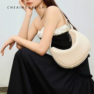 J8 Small Crescent Bag New Saddle Bag Semi-Circle Packaging Nut Casual Croissant Bag Texture 2024 Bag Crossbody G3