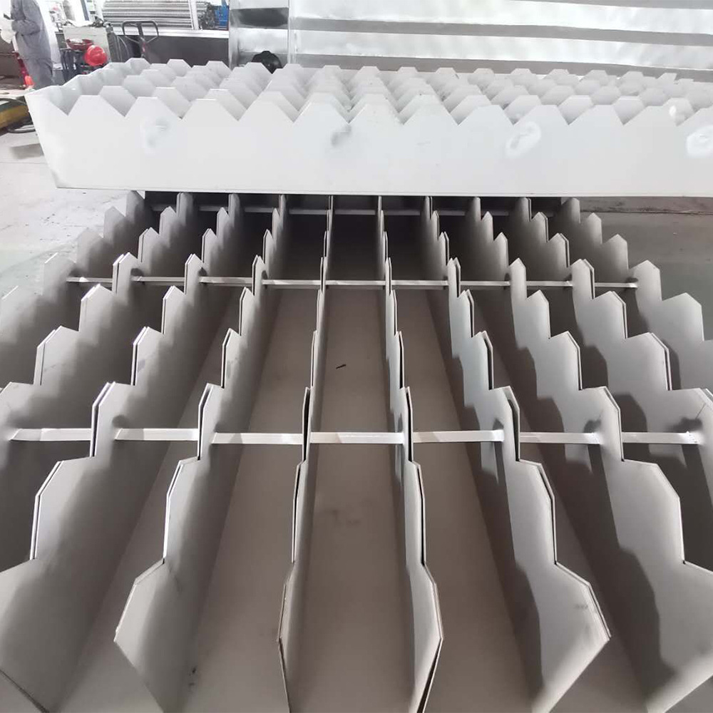 厂家直销陈 集水槽 不锈钢齿形槽 不锈钢V型槽 不锈钢抗浮集水槽