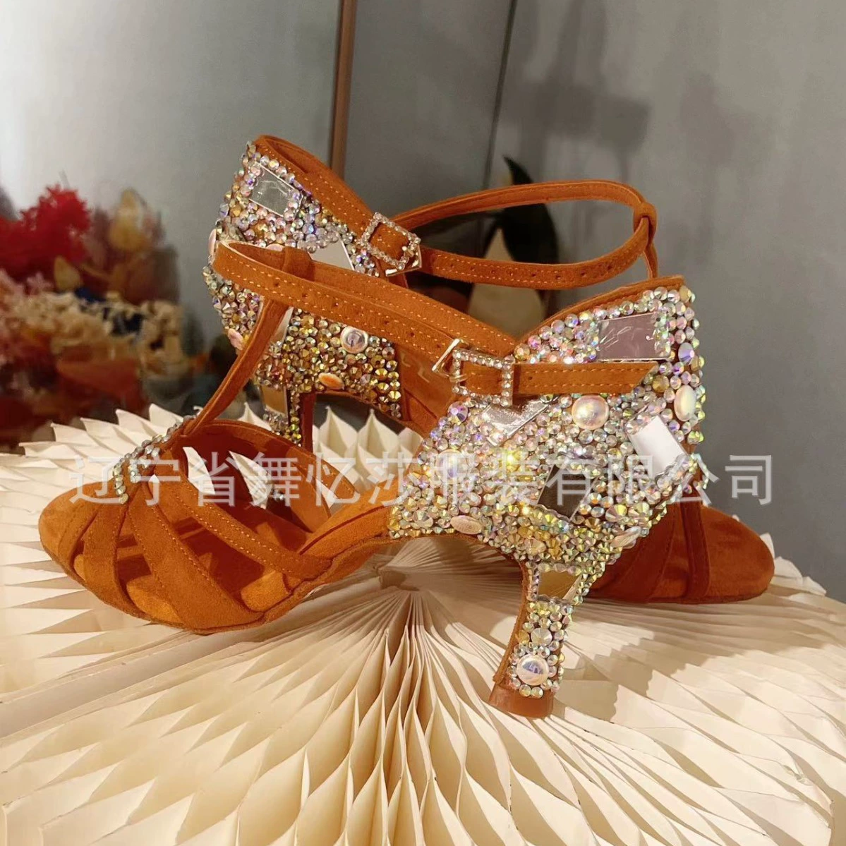 Новые туфли латинского танца на высоком каблуке кованые мягкие туфли для танцев на подошве