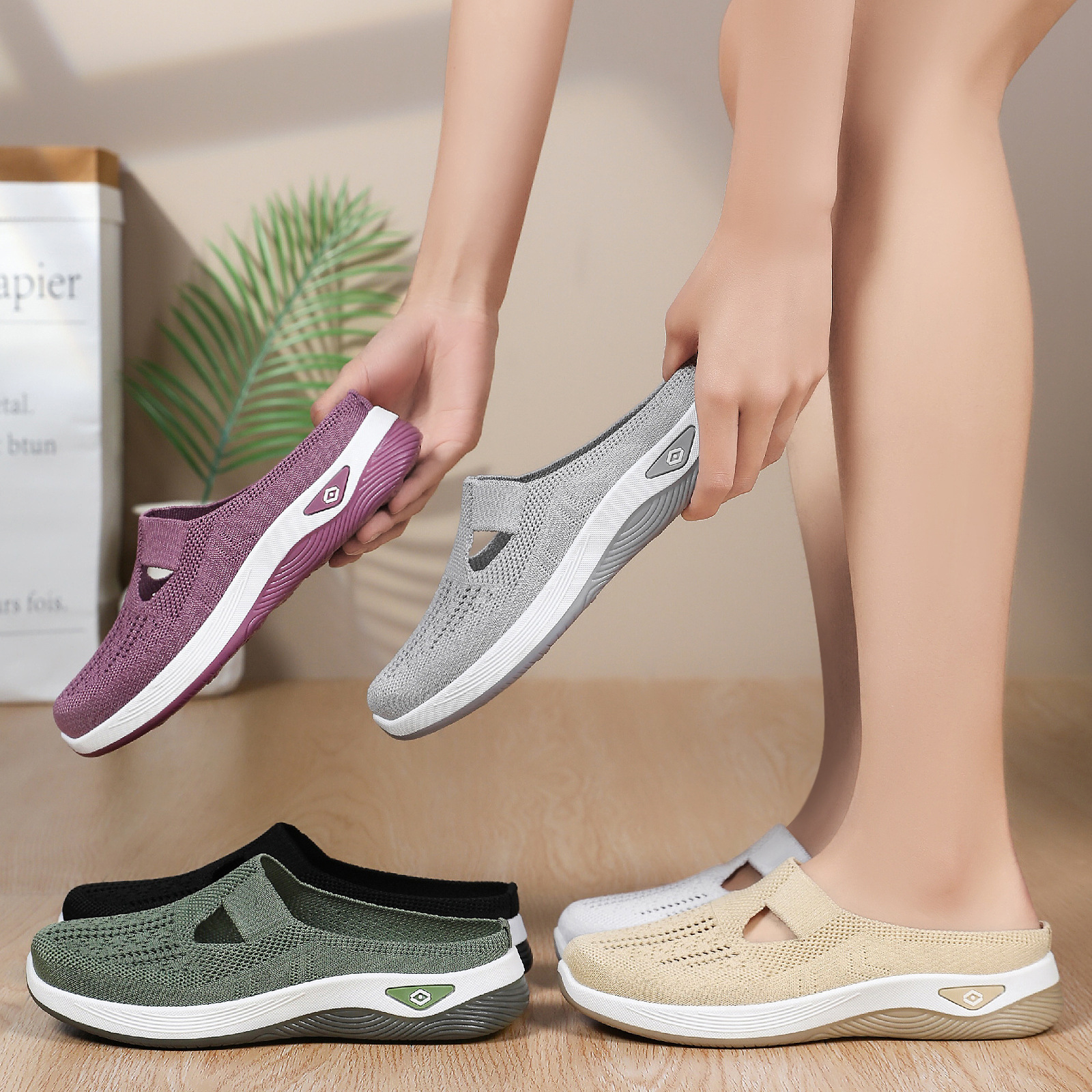 Zapatos de mujer, nuevo estilo de verano, zapatos casuales transpirables con diseño hueco, pantuflas de exterior cerradas sin cordones, zapatos de suela blanda y boca poco profunda.