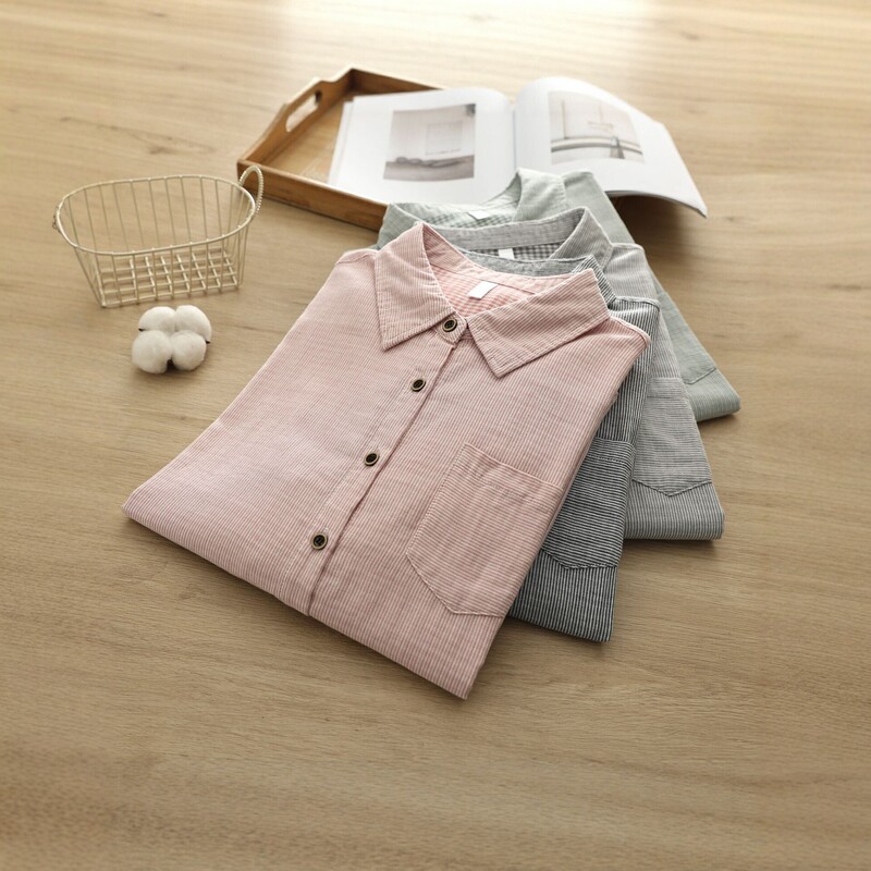 Pure cotton double-layer gauze long-sleeve shirt for women, Japanese-style artistic plaid shirt with a turn-down collar, casual top for spring and autumn