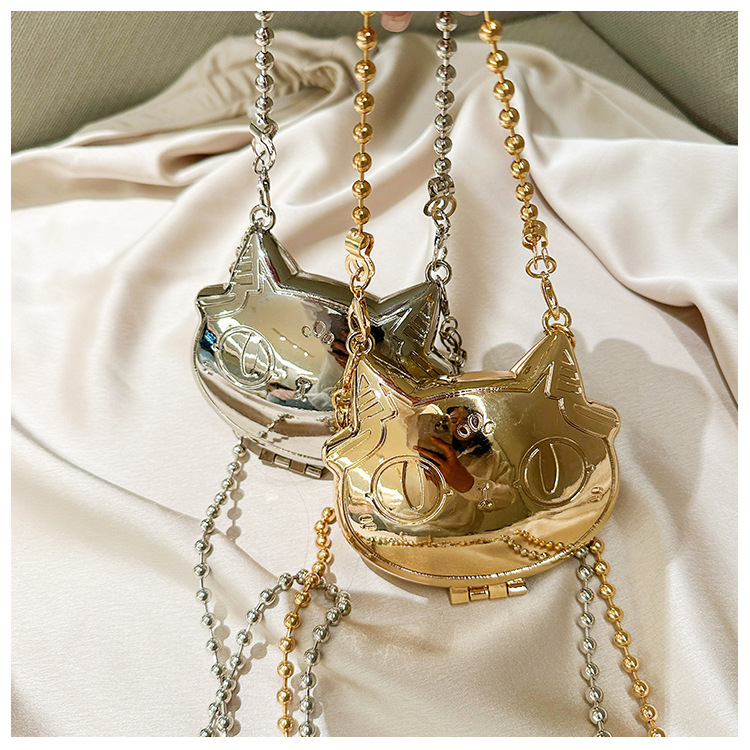 Cartoonish, mini and cute zinc alloy small bag for women, 2025 new style, stylish single-shoulder bag, crossbody chain and metal undefined