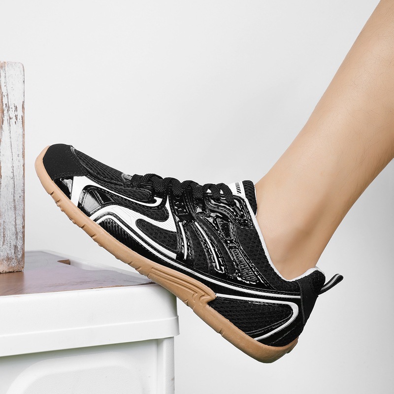 2025 nuevos zapatos deportivos casuales para hombres zapatos de malla transpirables para hombres primavera versátil zapatos de moda plana para hombres