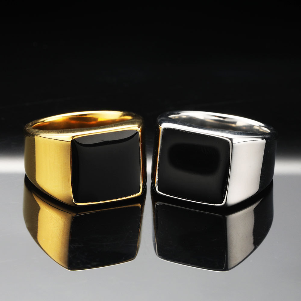 fashionable black glossy ring stainless steel