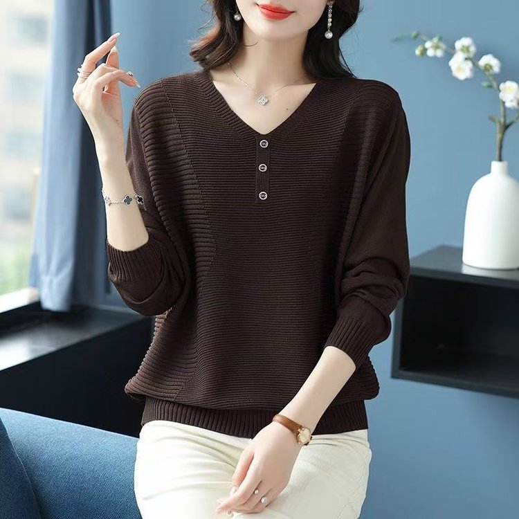 High neck warm design allows you to stay warm and comfortable in the…