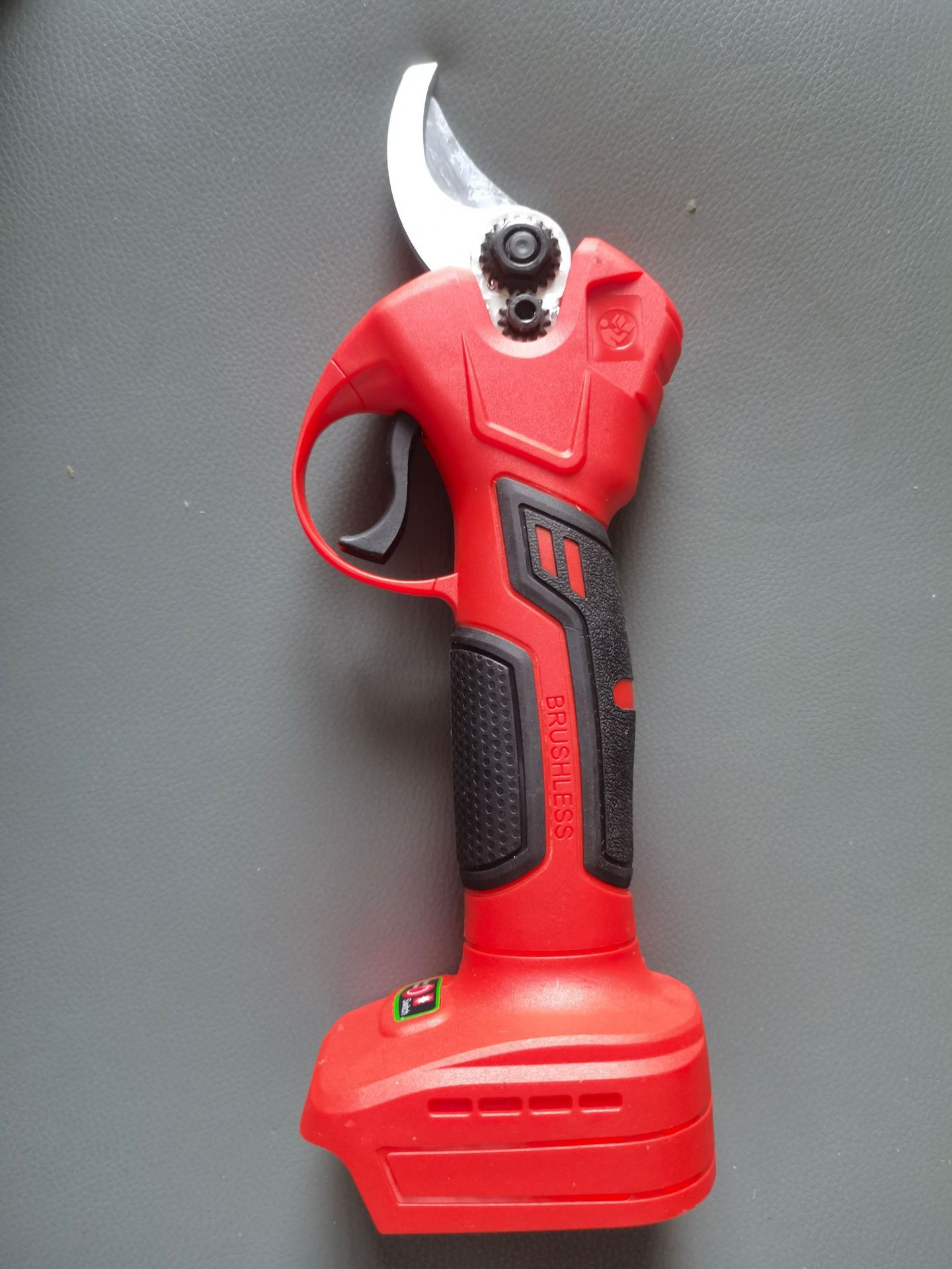 3.0cm 플라스틱 상자 렌치 소켓 숫돌이 있는 베어 메탈