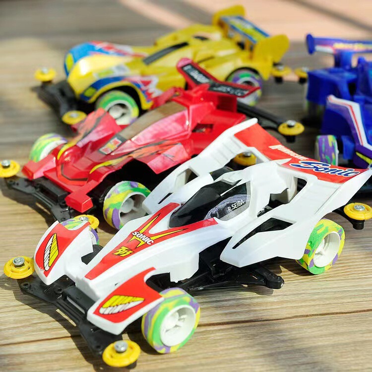 Nostalgic Four-Wheel Drive Racing Electric Assembly Assembled Off-Road Track Sports Car Claw Machine 80S Street Stall Kidsren's Toys