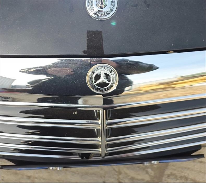 Mercedes-Benz E300L engine hood emblem, C200 modification, E260 original, C180 black E engine hood, S emblem