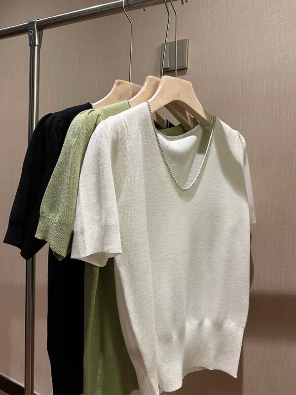 Gentle and Cool Four-Empty Flat Needle Shape Diamond Curved V-Neck Slim-Fit Short-Sleeved Sweater for Spring and Summer Women