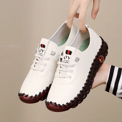 Handmade Stitched Soft Sole Spring and Autumn Women's Casual Leather Shoes for Middle-Aged Women, Comfortable and Non-Slip, No Foot Fatigue, Mother's Shoes