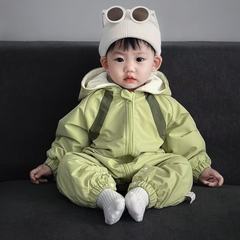 婴儿春秋款双层连体衣恐龙保暖外出冲锋衣男童连帽宝宝防风哈衣