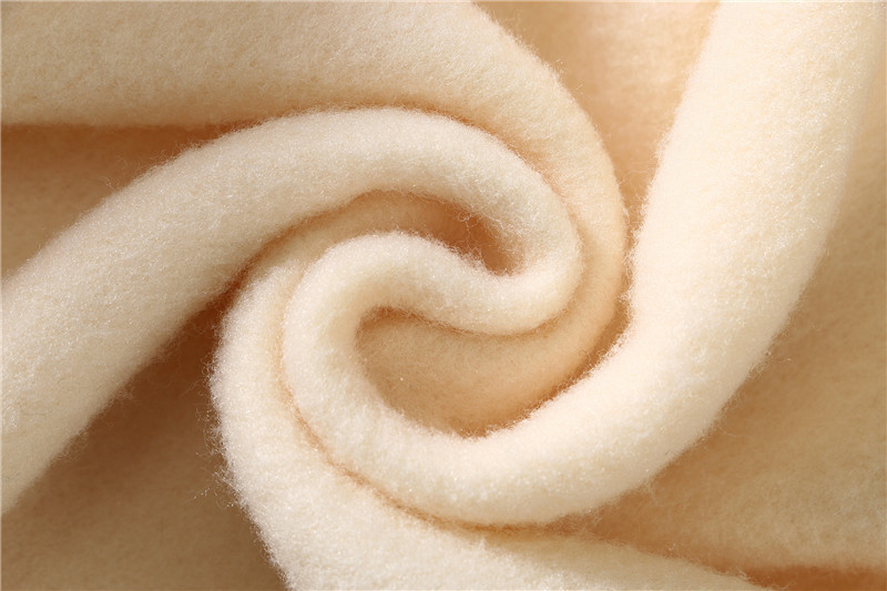 Herrenbekleidung: Neuer Herren-Sweatshirt mit Reißverschluss und Kapuze, Sportanzug für Herbst und Winter, markenbedruckter lässiger Sweatshirtanzug_voghion.com