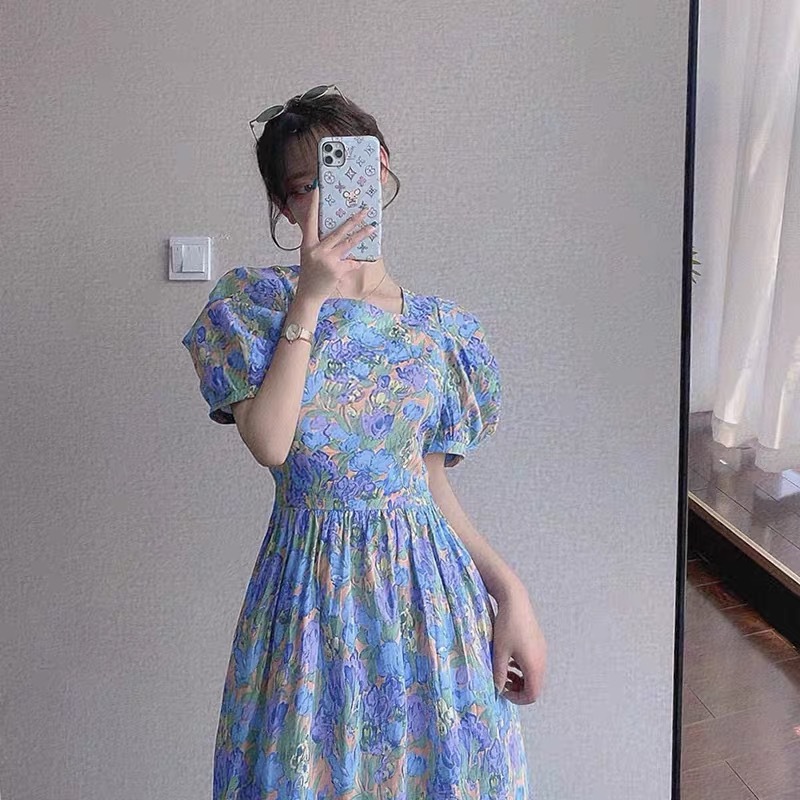 Dress French Retro Square Shoulder Skirt Hepburn Mid-length Puff Sleeve Oil Painting Temperament Pregnant Woman Dress