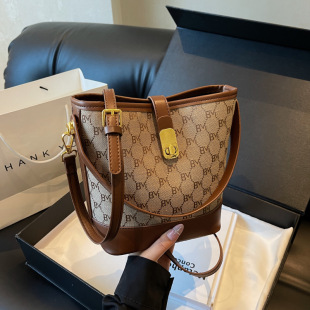 �͹ź��s�����¿�Ů������r�����e�ٴ���������ꋌ���μ�б���