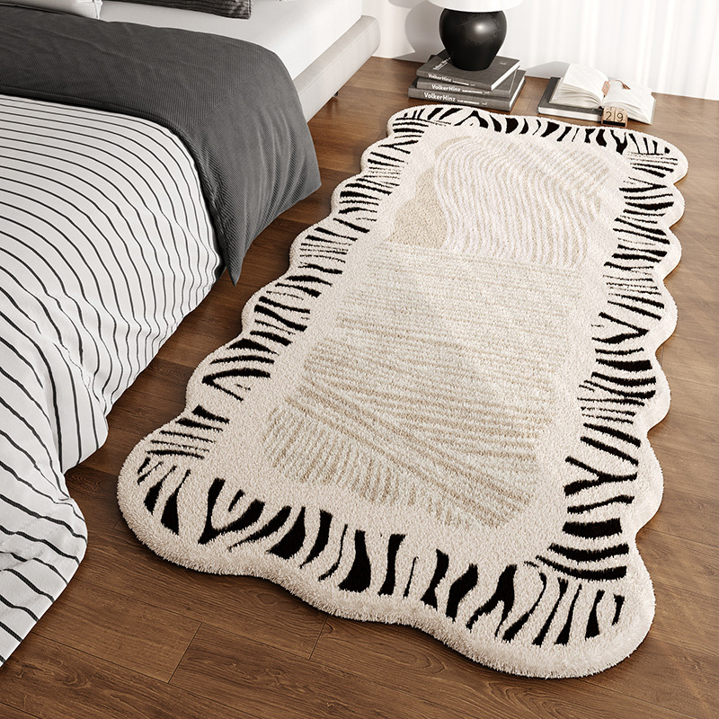 Plush Carpet for Bedroom in Cream Style, Ins Bedside Rug, Thickened Strip Rug for the Foot of the Bed, Living Room Coffee Table, Bay Window Room Floor Mat