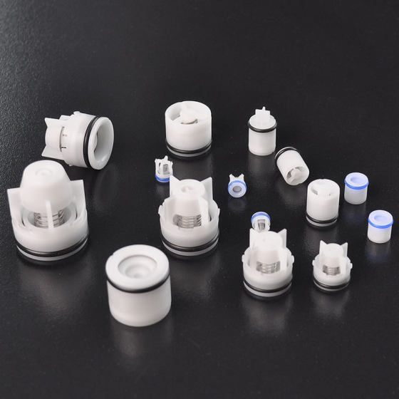 Water stop valve plastic internal plug check valve spool check valve spool 4-point one-way valve internal plug type 6-point check valve