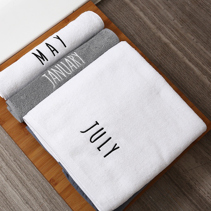 Embroidered, Non-Shedding, Class a Maternal and Infant Grade, Month-Old Embroidered Coral Fleece Towel, Bath Towel, Beach Towel, More Absorbent Than Pure Cotton