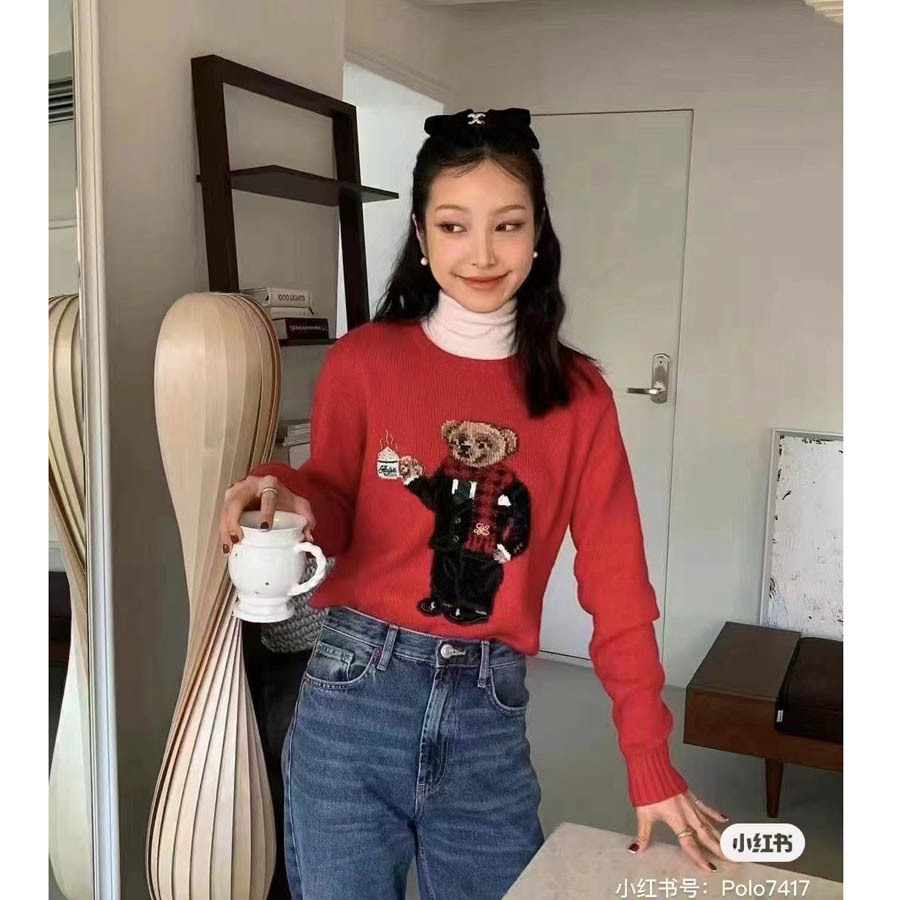Classic knitted red festive retro sweater