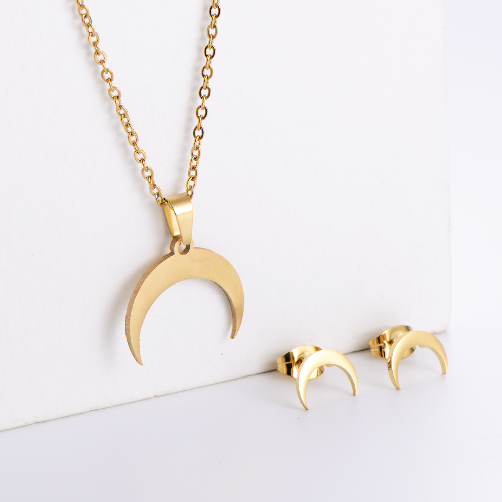 AML Titanium Ornament Simple Set Moon Earrings Fashion Pendant Plated Clavicle Chain 2021plated New