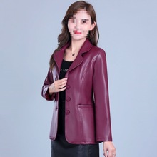 中年女士皮衣年新款春秋冬季女士修身显瘦皮夹克皮妈妈装草
